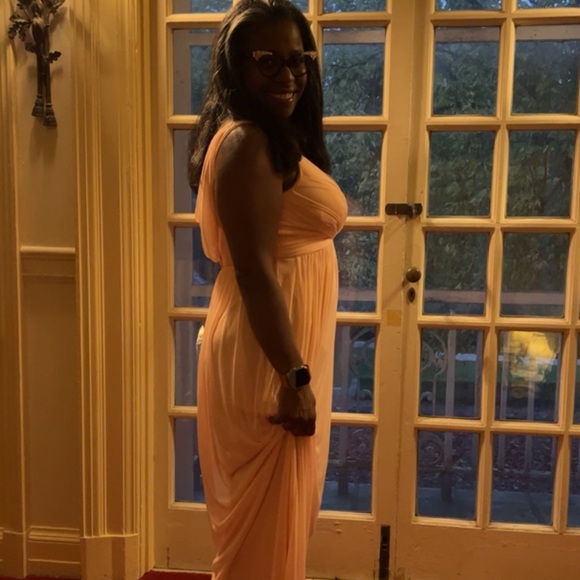 ✨ Elegant Peach Evening Gown – Like New! ✨ - Picture 3 of 6